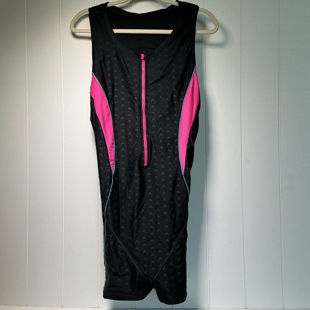 Eukivntn 1 PC Front Zip Style Swimsuit Womens  XXL Black Blue Slimming Racerback